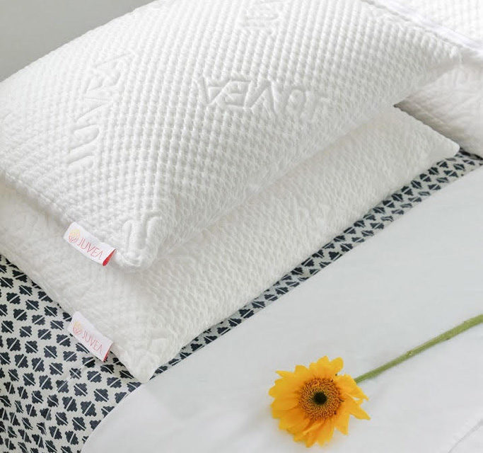 A Sustainable, Rejuvenating Pillow for Your Modern Cottage